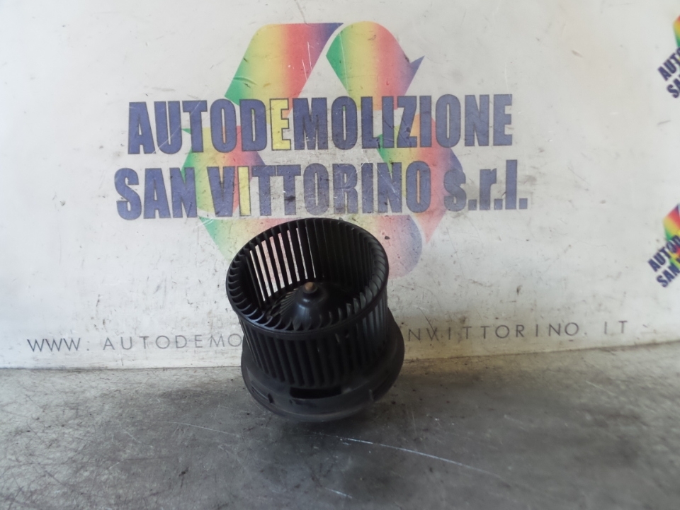 MOTORINO VENTILAZIONE ABITACOLO PEUGEOT 207 (04/06>06/09