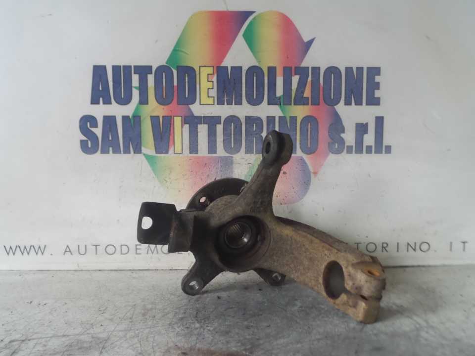 MONTANTE SOSP. ANT. SX. PEUGEOT 107 (06/05>)