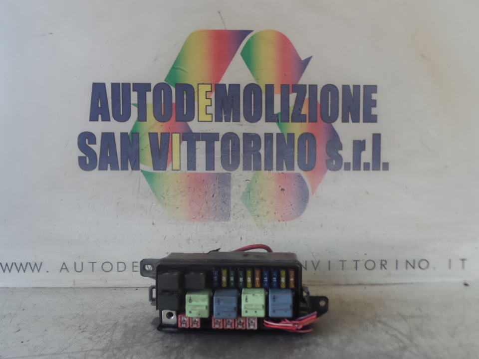 SCATOLA DERIVAZIONE BATTERIA MINI MINI (R50/R53) (07/01>07/06