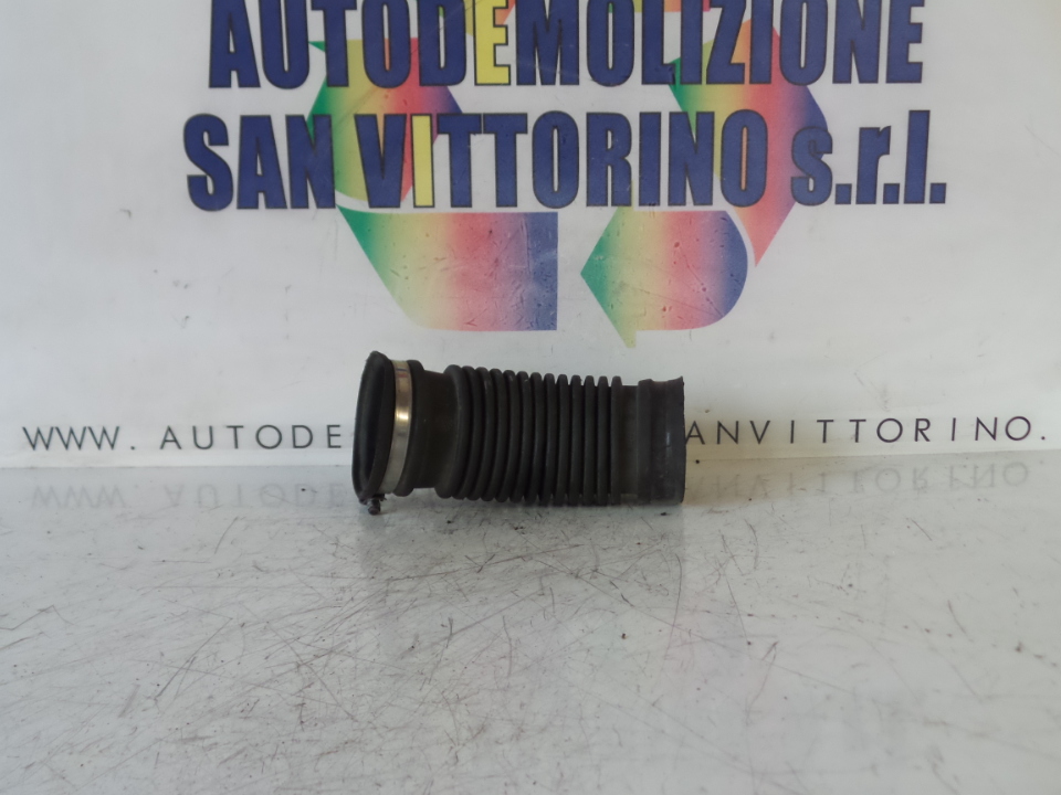 RACCORDO ASPIRAZIONE ARIA USCITA FILTRO FIAT CROMA (2T) (10/07>12/11