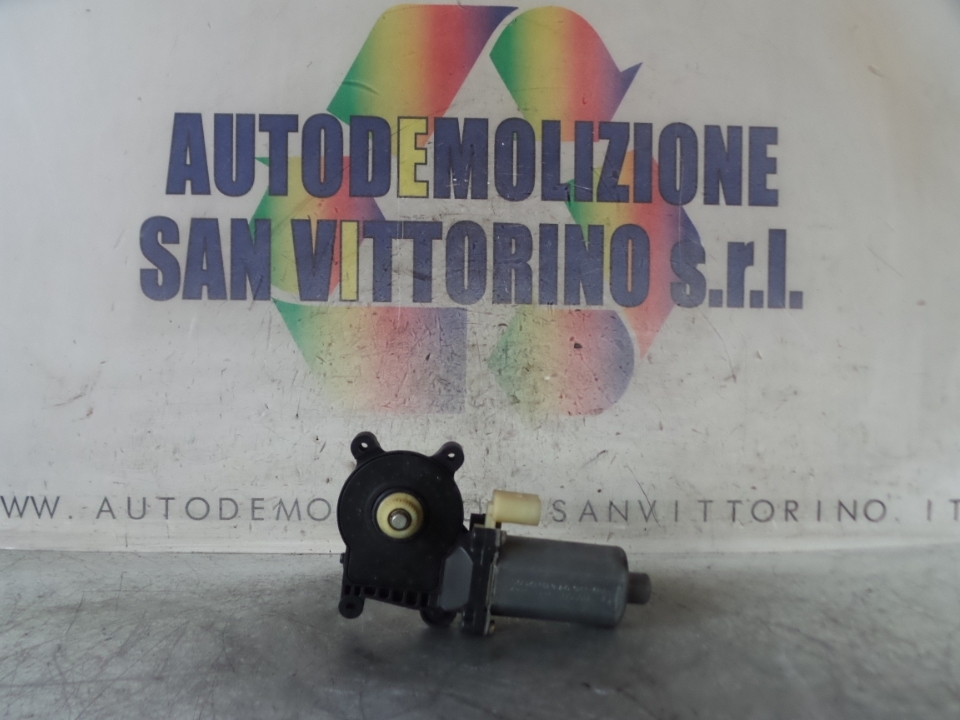 MOTORINO ALZACRISTALLO PORTA POST. DX. BMW SERIE 3 (E46) (09/01>09/05