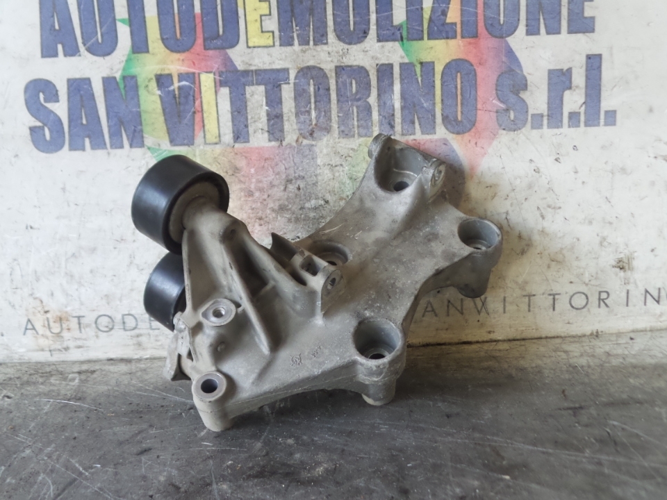 SUPPORTO ALTERNATORE RENAULT KADJAR (06/15>)