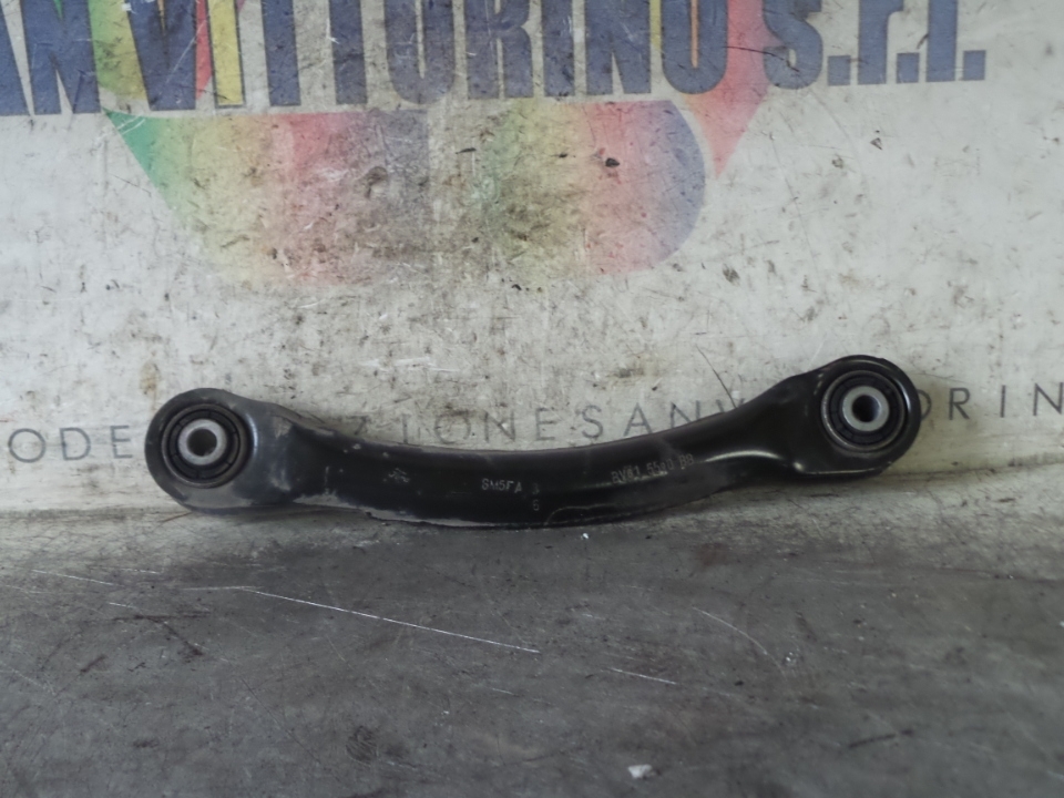 BRACCIO OSCILLANTE SUP. SOSP. POST. DX. FORD FOCUS (CEW) (09/14>)