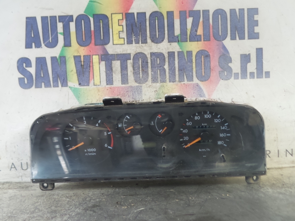 QUADRO PORTASTRUMENTI NISSAN TERRANO (R20) (10/96>11/99