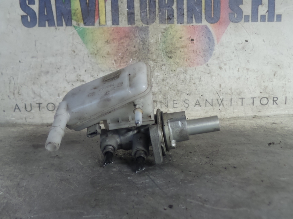 POMPA COMANDO FRENI C/ABS SERBATOIO FORD FIESTA (CB1) (09/08>)