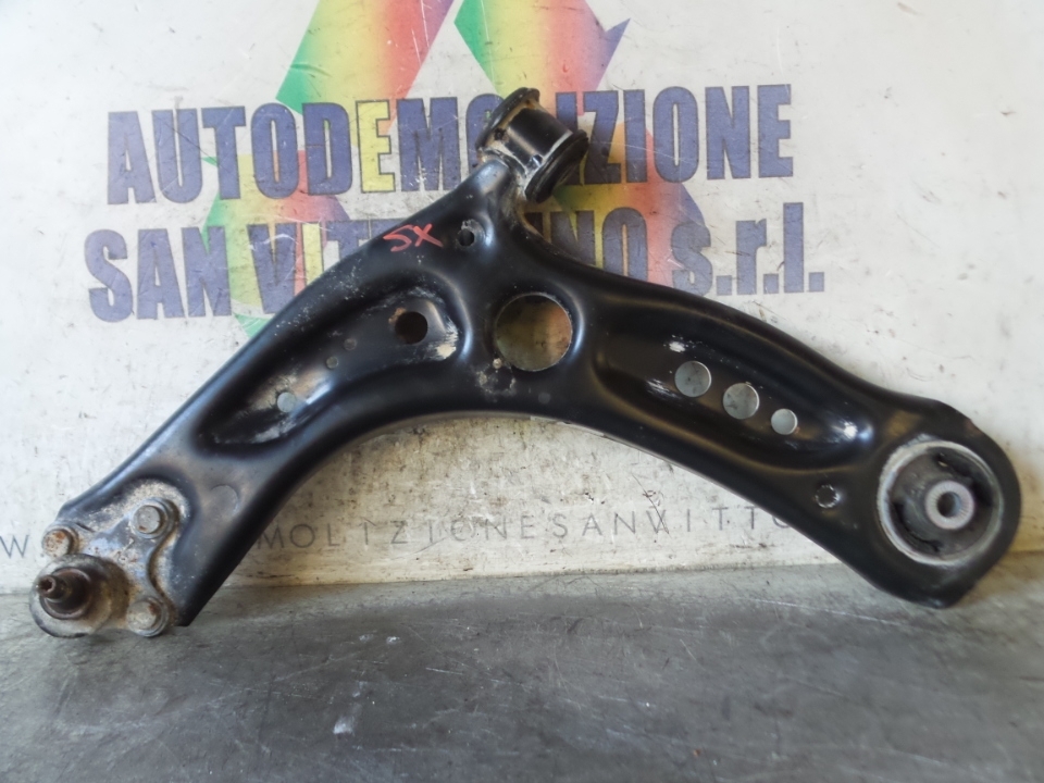 BRACCIO OSCILLANTE SOSP. ANT. SX. VOLKSWAGEN GOLF VARIANT (BA) (06/13>)