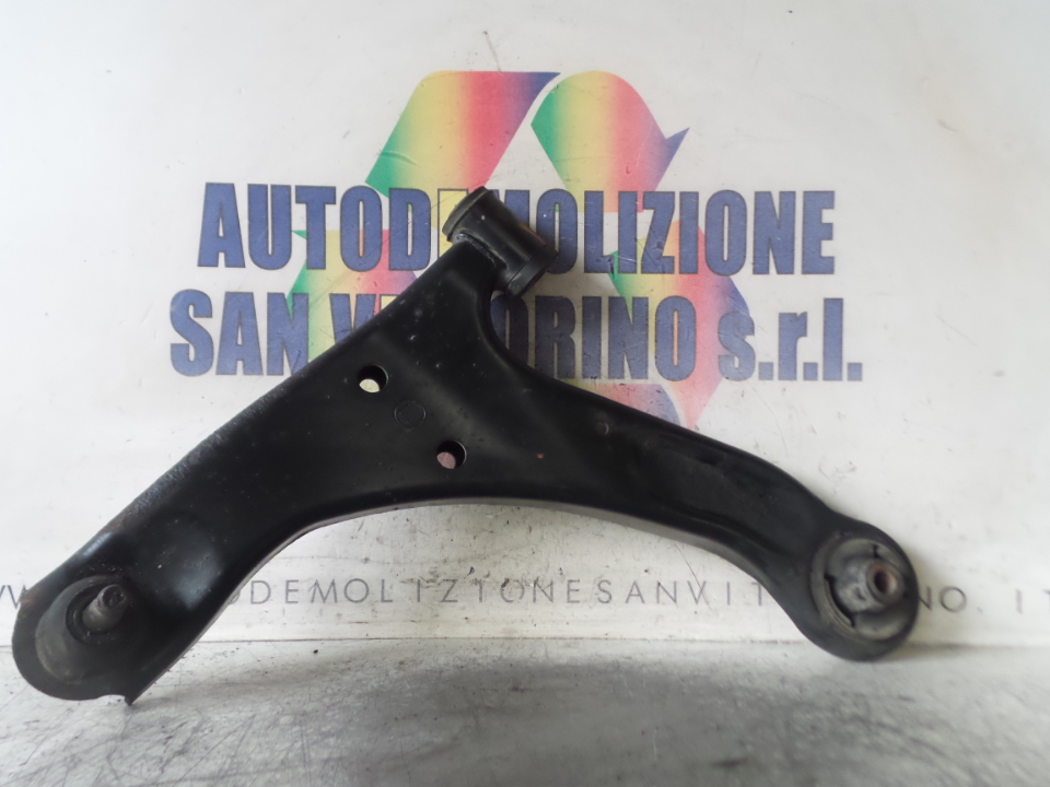 BRACCIO OSCILLANTE SOSP. ANT. SX. SUZUKI GRAND VITARA (09/05>)