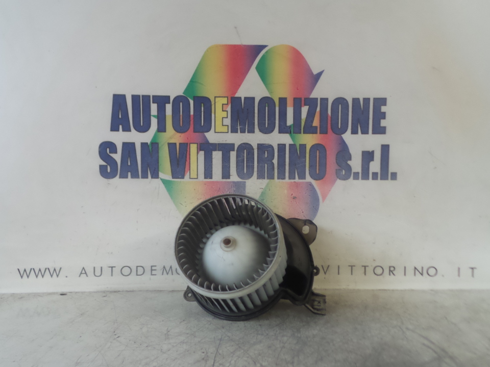 MOTORINO VENTILAZIONE ABITACOLO C/A/C FIAT PUNTO EVO (3J) (08/09>07/13