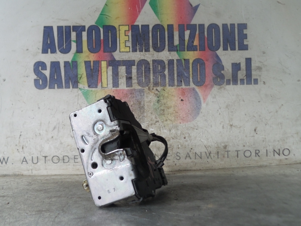 SERRATURA CHIUSURA C.ZTA PORTA ANT. DX. FIAT GRANDE PUNTO (2Y) (06/05>05/08